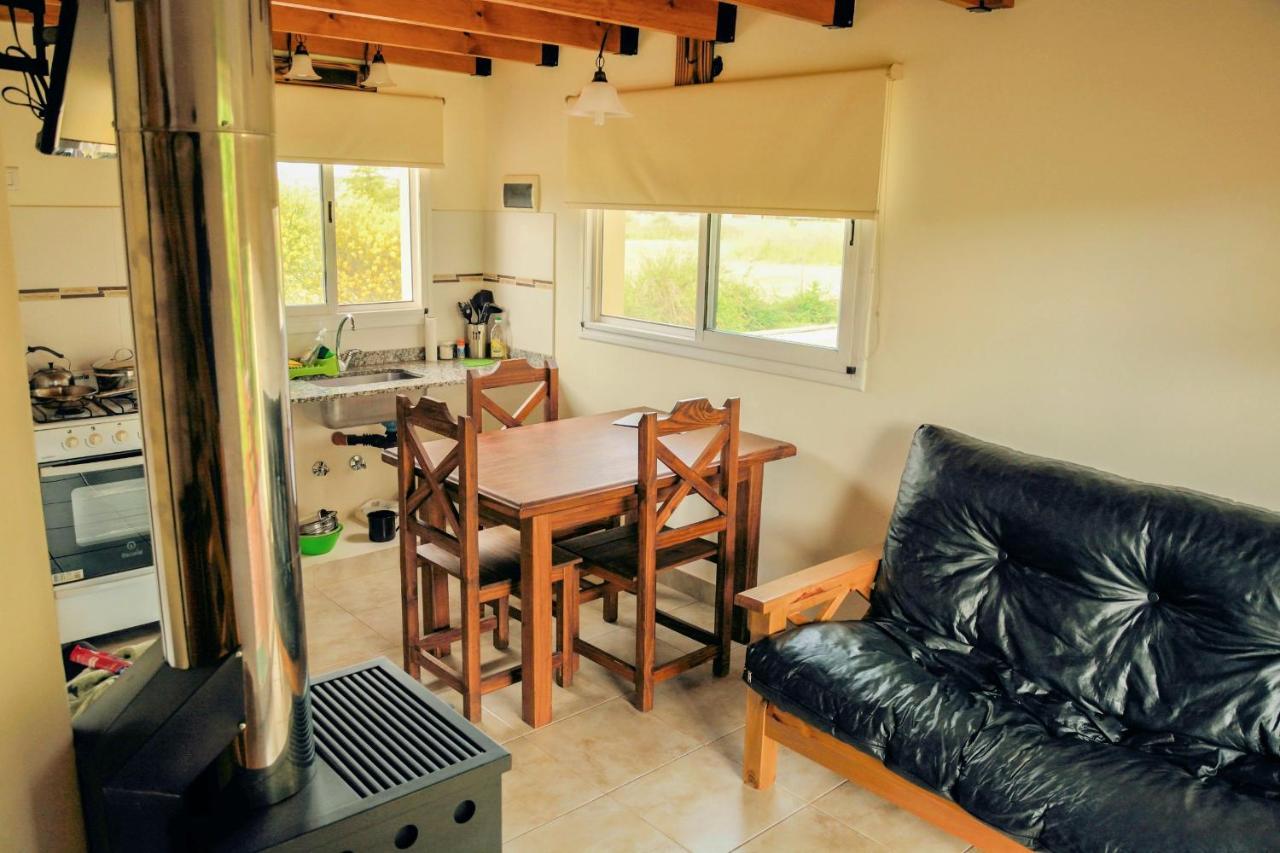 Cabanas De Las Pinturas Villa Сиера де ла Вентана Екстериор снимка